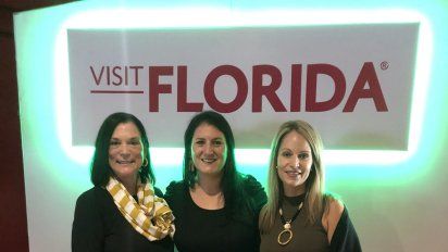 Comité de Visit Florida: Staci Mellman, CMO; Dana Young, presidenta y CEO; y Lauren Pace, directora de trade y marketing global.
