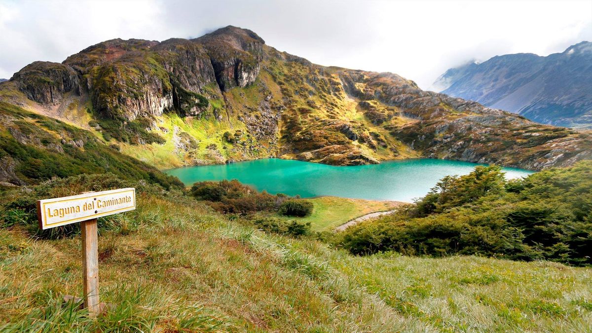 Si sos amante del trekking, no podés dejar de visitar la Laguna del Caminante en la Patagonia.
