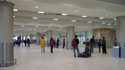 Ecuador solicitará visa a pasajeros en tránsito de 45 países.