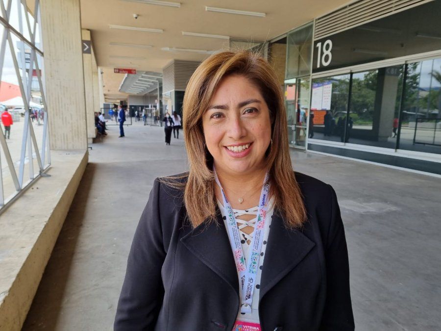 Carolina Rigueros, Business Development Manager para Colombia y Latinoamérica de Profitroom, en el marco de Anato 2021.