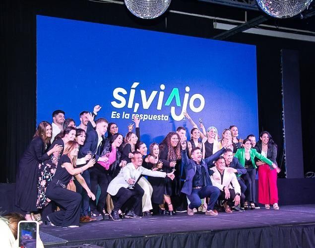 SRI Tour festejó su décimo aniversario en Palermo junto a 250 invitados.