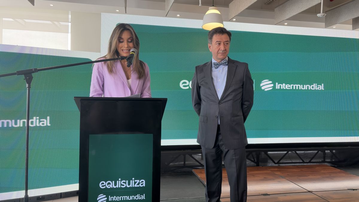 Presentación oficial de alianza entre Intermundial y Equisuiza, en Quito.