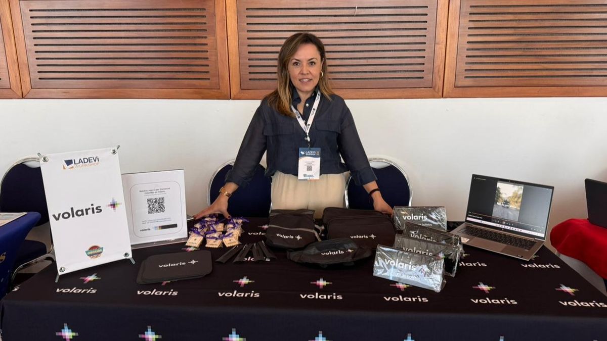 Natalia López, líder comercial de Volaris para Colombia, durante el Ladevi Workshop.
