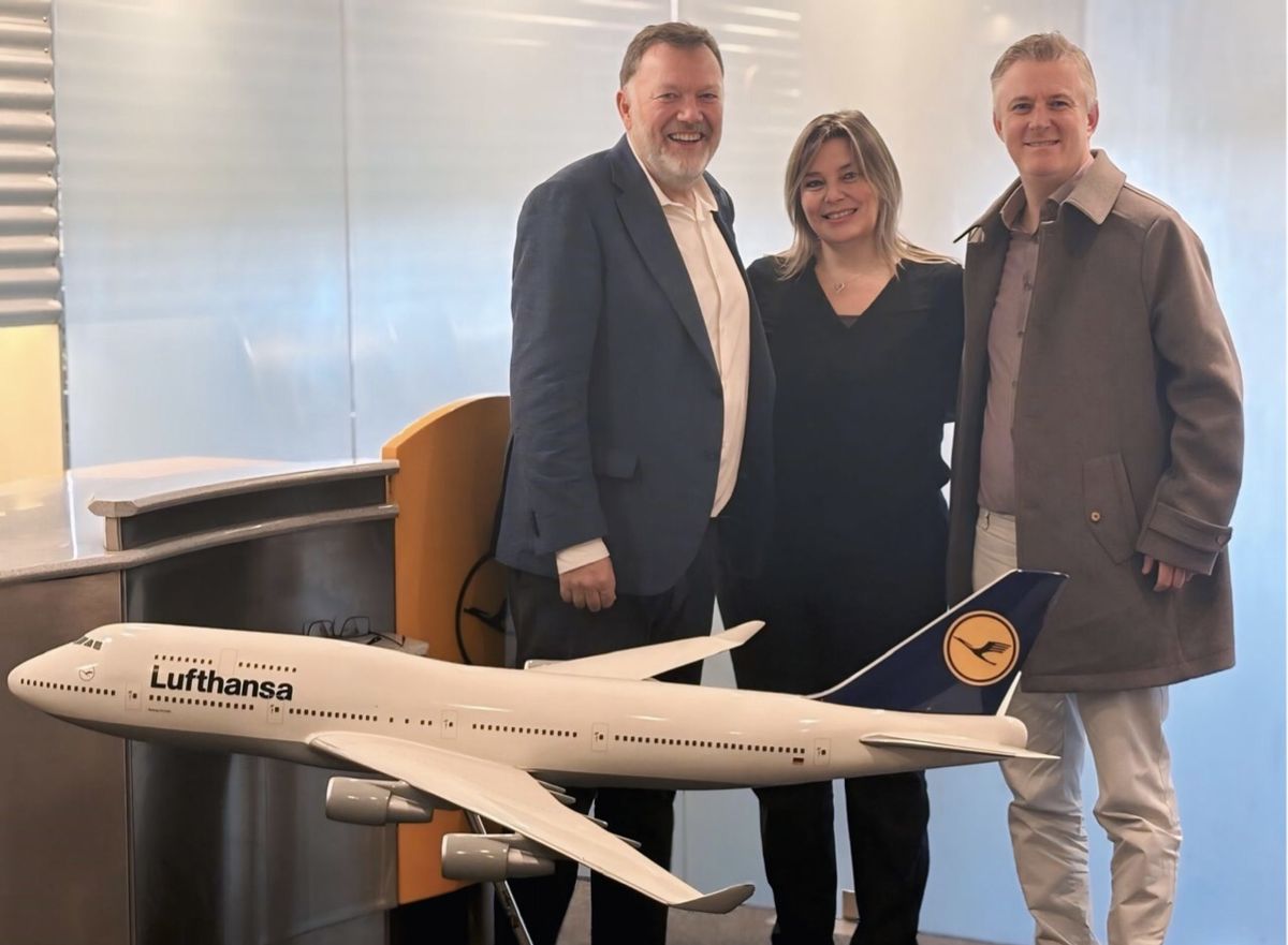 Alfonso Rodríguez, director de Ventas Sudamérica Hispana de Lufthansa Group; Melina Canale, ejecutiva de Cuentas para Argentina para Lufthansa; y Lucas Ozuna, director para Latinoamérica de Europamundo.