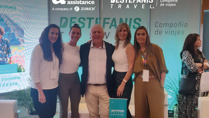 Trabajar con Destefanis Travel nos permite estar más cerca de los viajeros para brindarles la tranquilidad que necesitan para disfrutar de todos los destinos” aseveró María José Vayssié, jefe de Ventas de Universal Assistance en Córdoba.