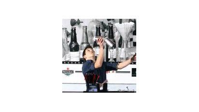 Instrucción profesional en coctelería