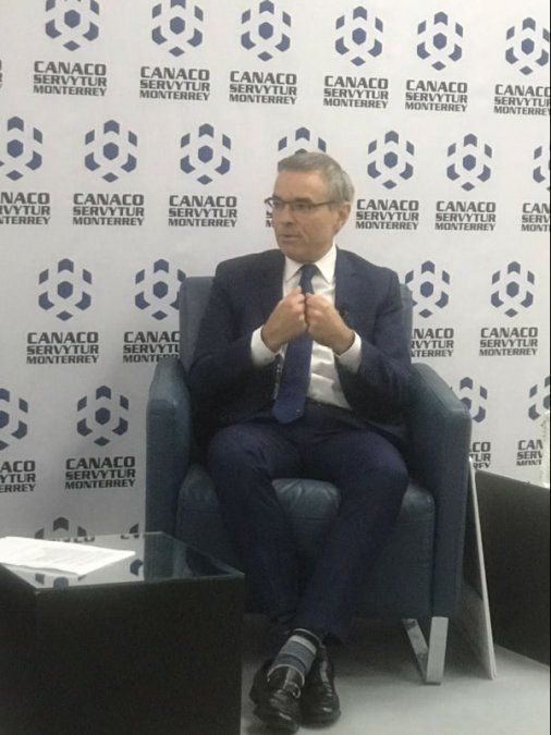 Pérez Góngora defendió su proyecto para la presidencia de Concanaco-Servytur.