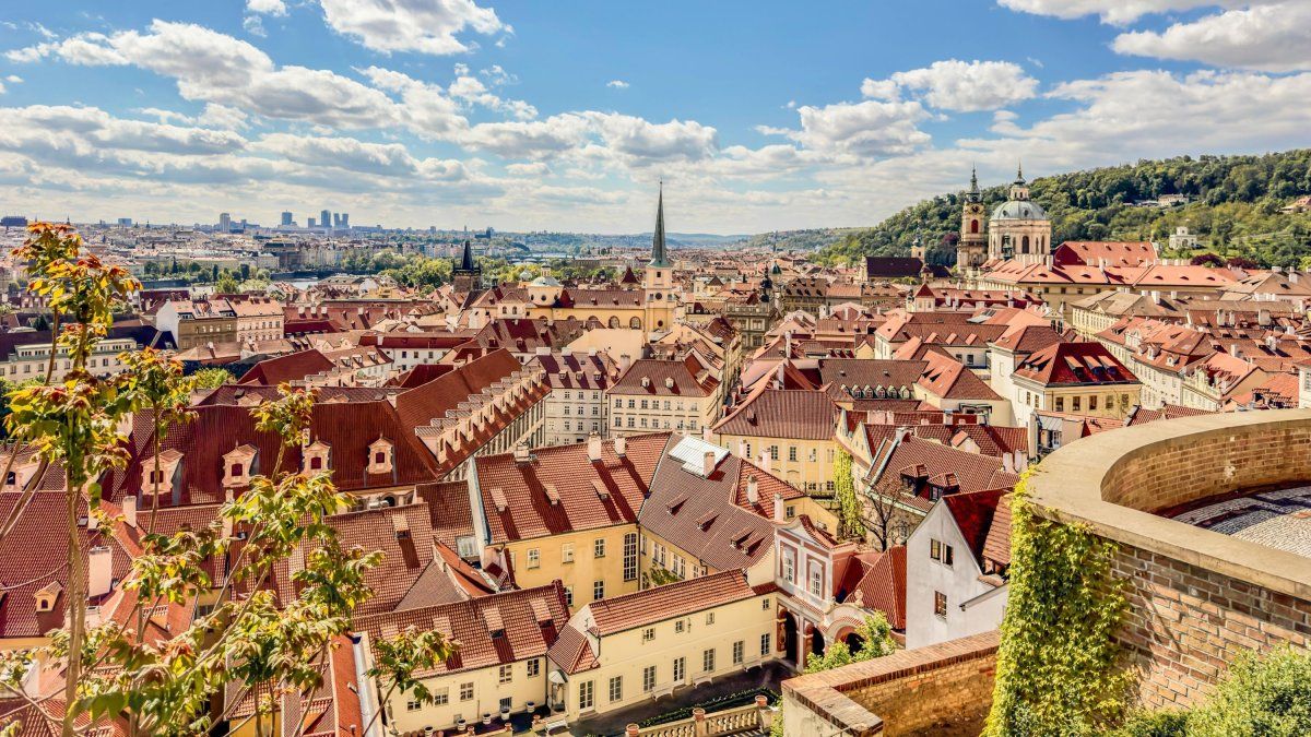 Vacaciones 2026 en Europa: el Castillo de Praga conforma unade las grandes postales de la ciudad.&nbsp;