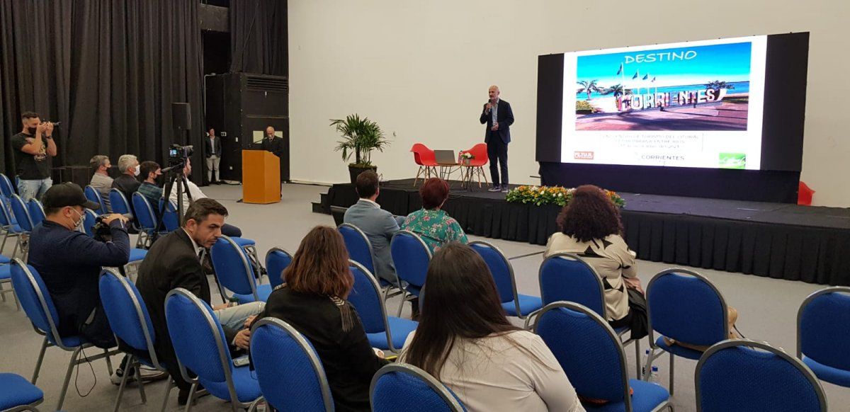 “A nivel regional estamos trabajando de manera coordinada entre las provincias, ese es el camino, complementarnos para que la oferta sea integradora y atractiva”, sostuvo Sebastián Slobayen.