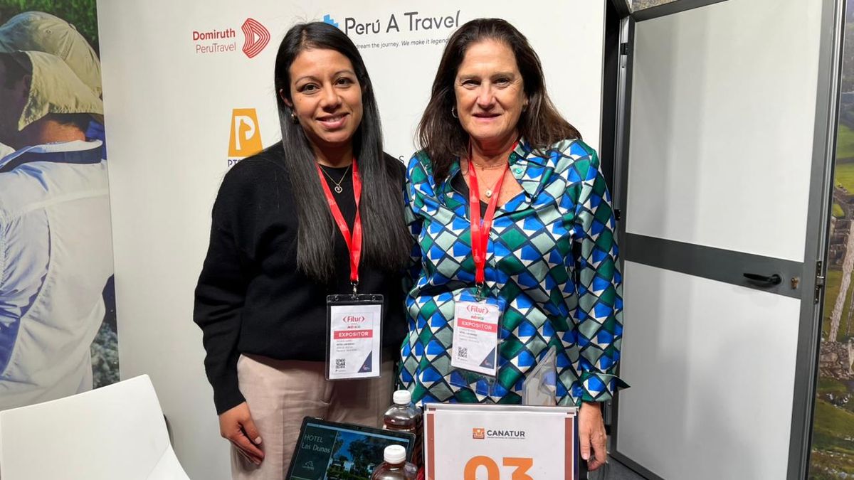 Roxana Juarez, jefe de ventas y Liliana Picasso, gerente general de Hotel Las Dunas.