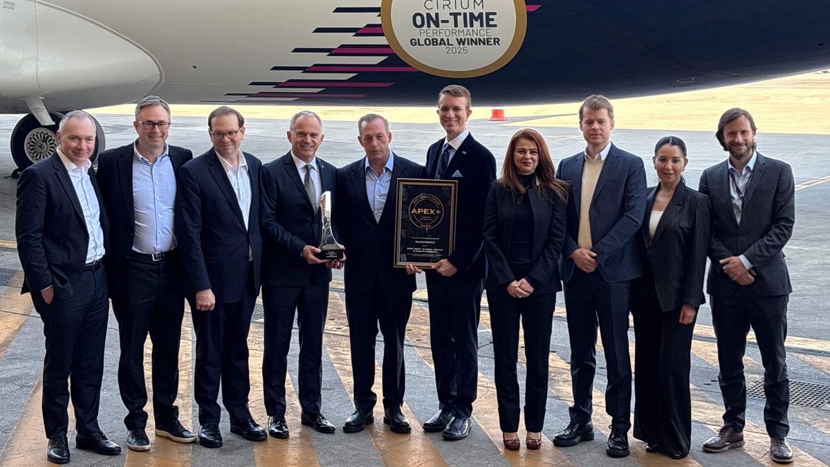 Aeroméxico recibió, en sus instalaciones, galardones de Cirium y APEX por sus operaciones del año anterior.