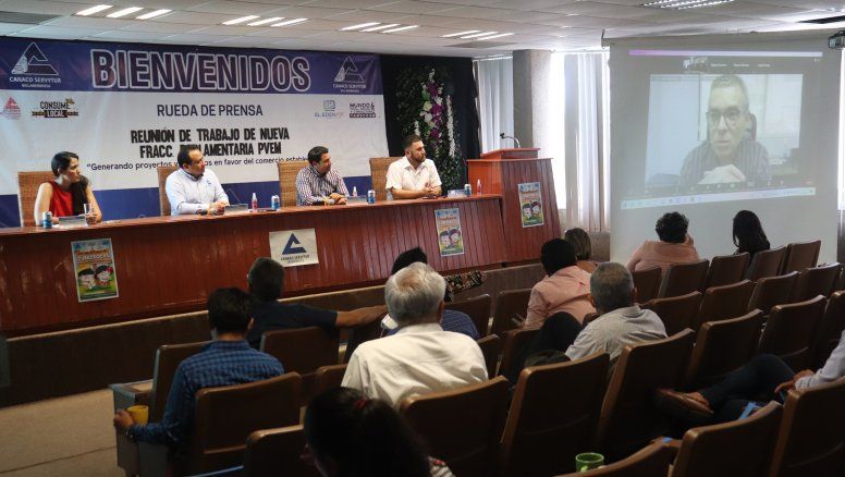 Pérez Góngora, candidato a presidir Concanaco, participó vía remota en reunión de Canaco Villa Hermosa.