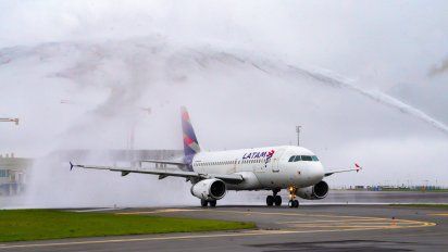 Latam: pasajeros podrán compensar huella de carbono 