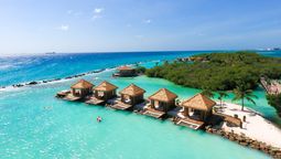 Aruba: el Renaissance Wind Creek Aruba Resort es el único hotel del destino con playas privadas en su propia isla exclusiva.  