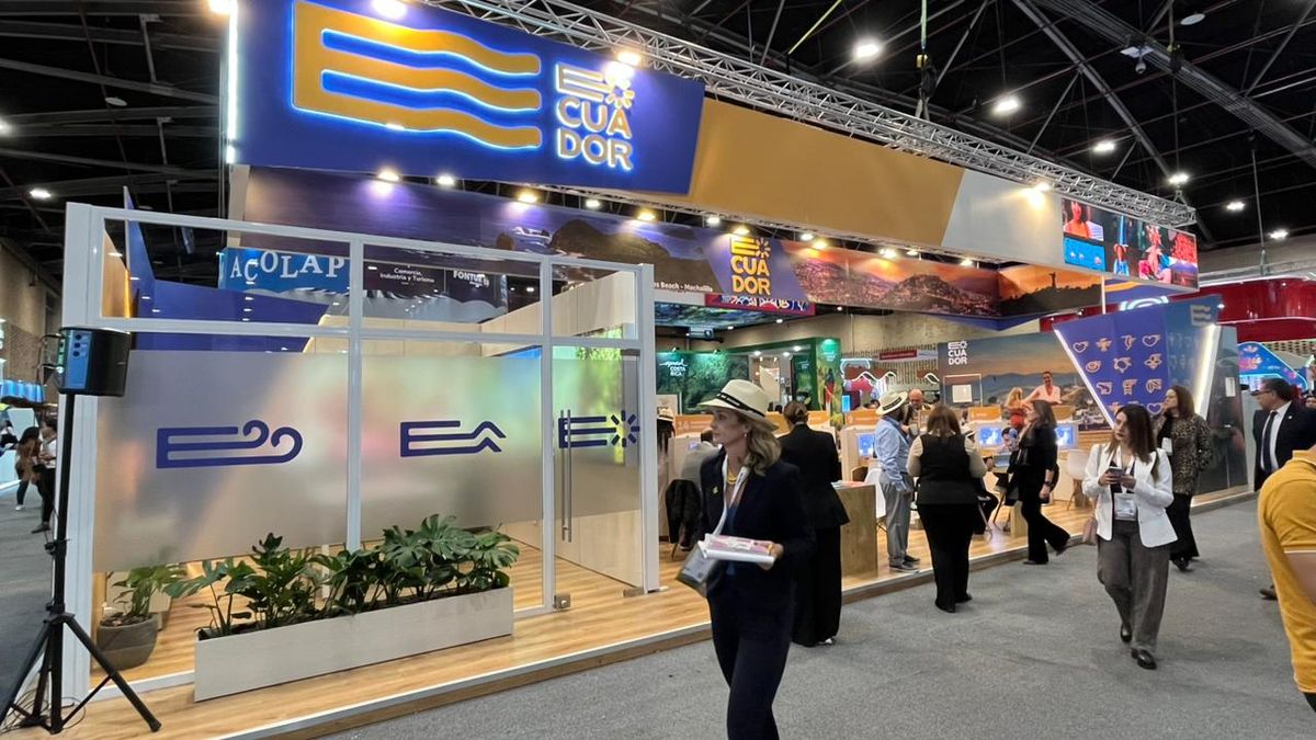 Stand de Ecuador, Vitrina Turística Anato 2026. Stand de Ecuador, Vitrina Turística Anato 2026.