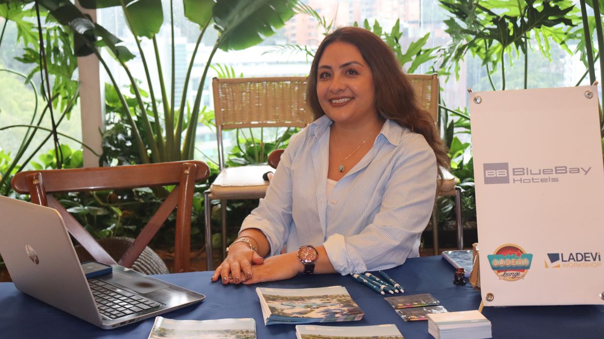 Carolina Cárdenas, gerente de Ventas para Colombia de BlueBay Hotels.