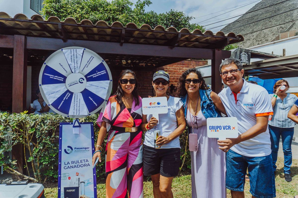 Dika Travel Perú en compañía con la empresa VCR, estuvo acompañado con empresas asociadas como heliconia. Tierra mística y Passenger y hotel turiwasi 