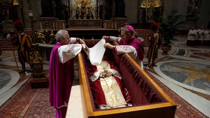 Velatorio del papa Francisco en la Basílica de San Pedro, en el Vaticano.