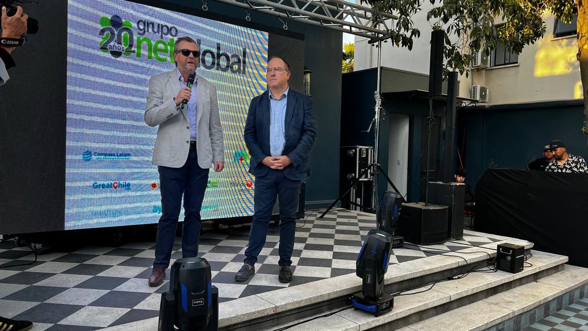 Álvaro Caballero, director ejecutivo de NetGlobal; Joaquín Serna, presidente de The Fives Hotels & Residences