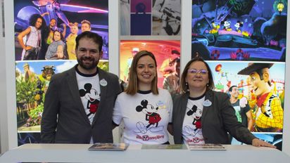 Alejandro Flores, Head of&nbsp;Sales and Marketing in Latin America de Disney Destinations, Regina Osuna, Training Specialist of Disney y Cinthia Douglas, Director, Marketing and Sales Latin America at The Walt Disney Company.&nbsp;