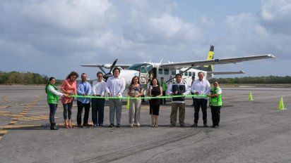 Cozumel recibió el vuelo inaugural en la ruta hacia Cancún