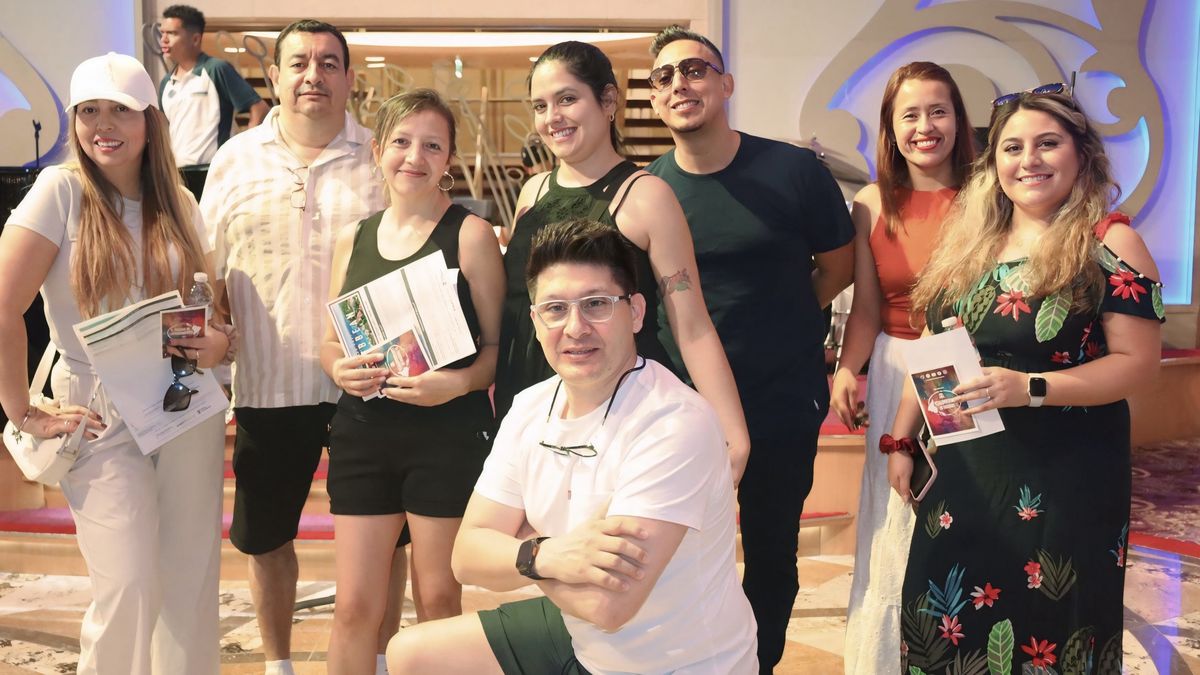 Discover America Marketing, Mundiastur y otras agencias de viajes vivieron la experiencia a bordo del Serenade of the Seas de Royal Caribbean.