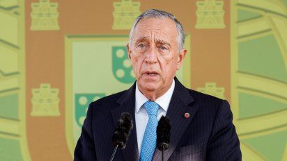 Marcelo Rebelo de Sousa, presidente de Portugal, puso en pausa la privatización de TAP Air Portugal.