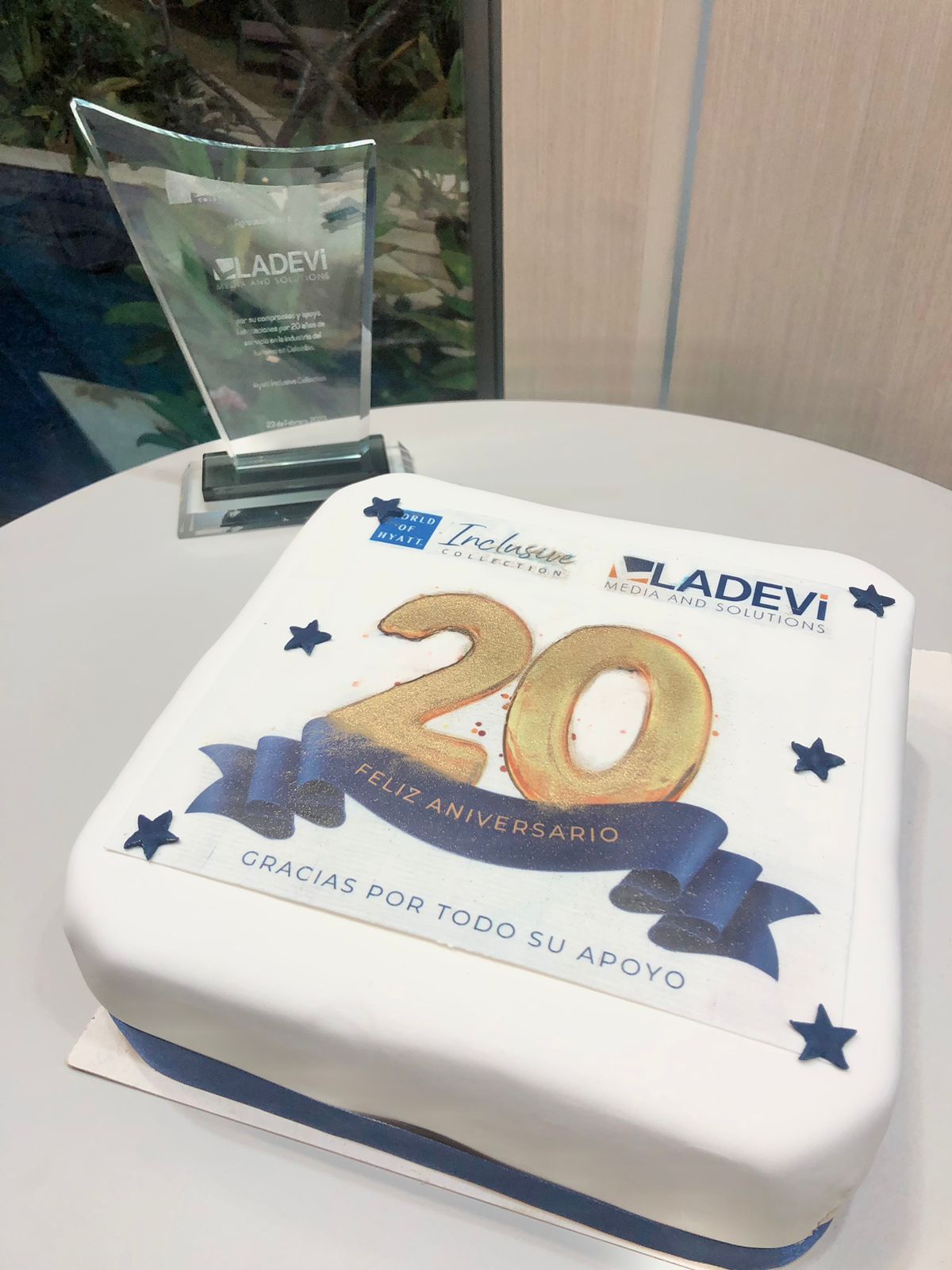 Presentes de Inclusive Collection para Ladevi Colombia por su 20° aniversario.