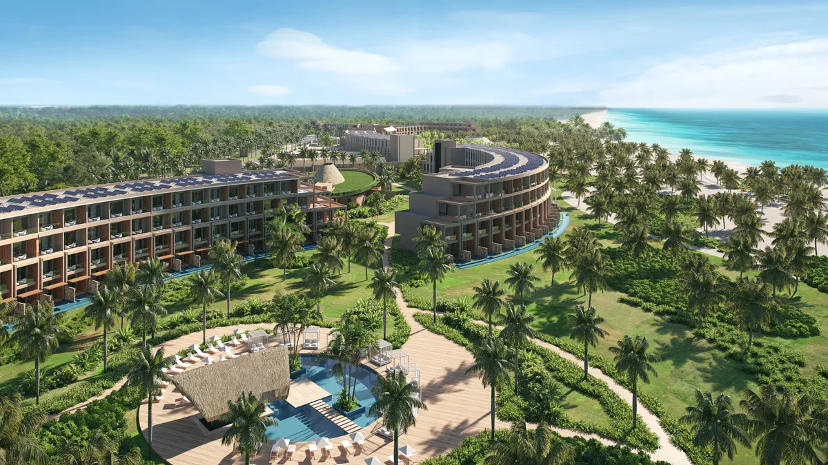 Zemí Miches cuenta con Club Azure, una propuesta especial para el segmento de alta gama que le ofrece a los huéspedes la estadía en suites y bungalows con estilo caribeño.