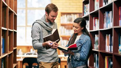 Las bibliotecas de Bogotá son espacios de cultura y aprendizaje que enriquecen la vida de la comunidad.