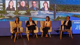 Panelistas del primer encuentro de la segunda jornada del Congreso Hotelero XVI 2025. 
