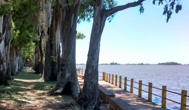 Visitar la ciudad de Lobos es otra gran opción para disfrutar de una escapada relajante y divertida con niños en este próximo fin de semana largo en Buenos Aires.