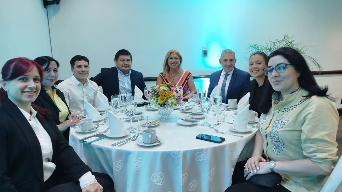 Operadores de Iguaz&uacute; presentes en el evento.