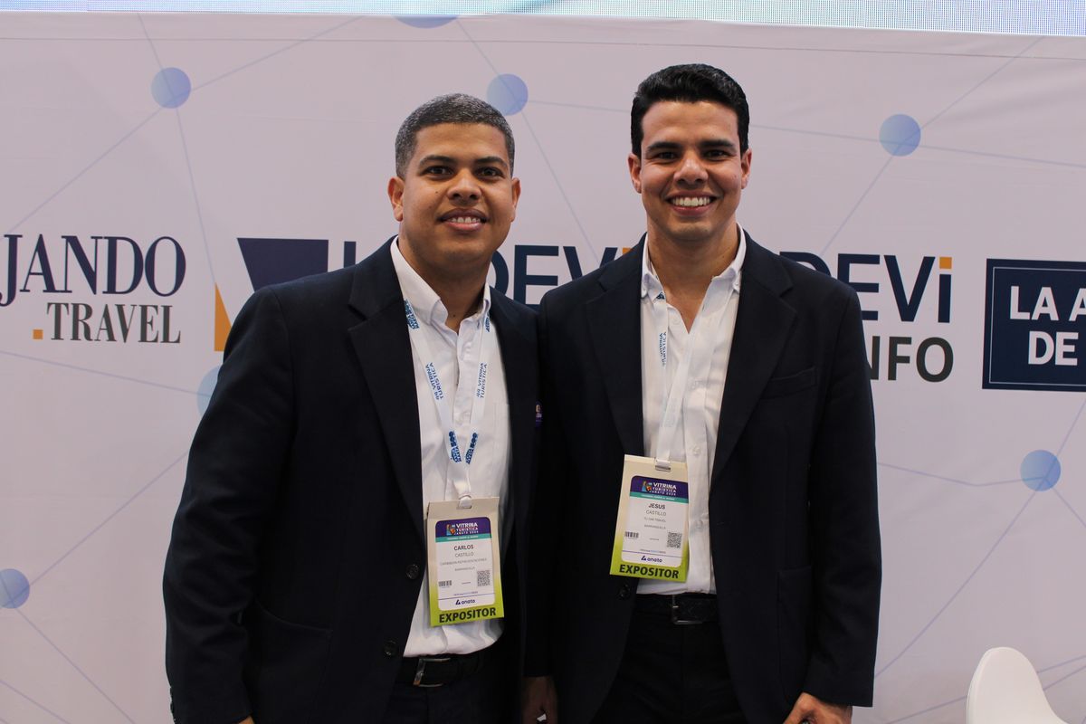 Carlos Castillo y Jesús Castillo, gerentes comerciales de TuSim Travel.&nbsp;