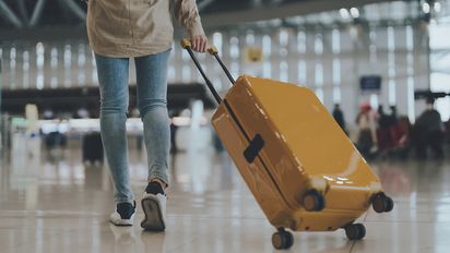 Vuelos: ¿cuántos días se debe trabajar en México para comprar un boleto de avión?
