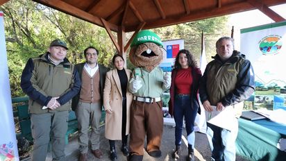 El acuerdo fue firmado por la ministra Javiera Toro junto al director regional de Conaf, Miguel Ángel García.&nbsp;