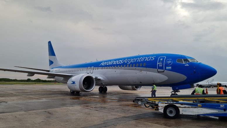 Aerolíneas Argentinas prevé incorporar 14 aviones Boeing de la familia B-737.