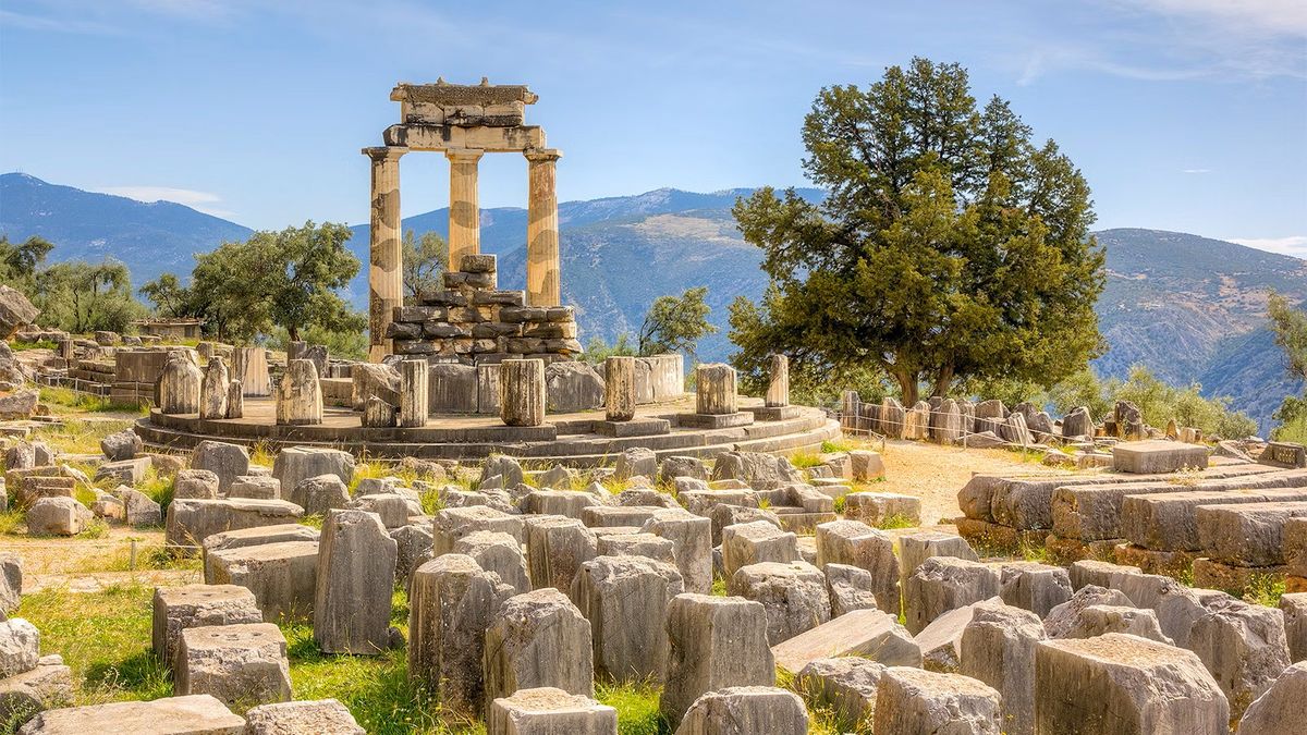 Vacaciones en Europa: el Oráculo de Delfos fue el centro de adivinación más prestigioso de la antigua Grecia.