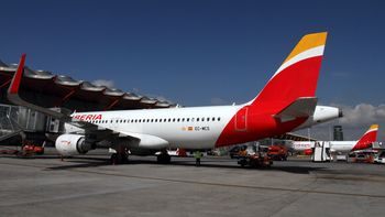 Iberia solicita modificar permisos de operación en ruta Guayaquil-Madrid