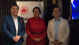 Leonardo Vargas, gerente de Ventas de Air Canada; Elizabeth Williams, embajadora de Canadá en Colombia y Denis Espina, General Manager de los hoteles Four Seasons en Bogotá.&nbsp;