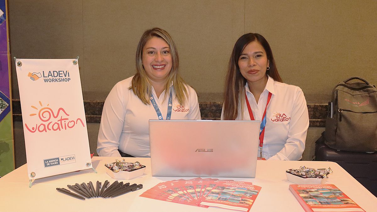 Equipo de On Vacation en el marco de Ladevi Workshop en Bogotá.