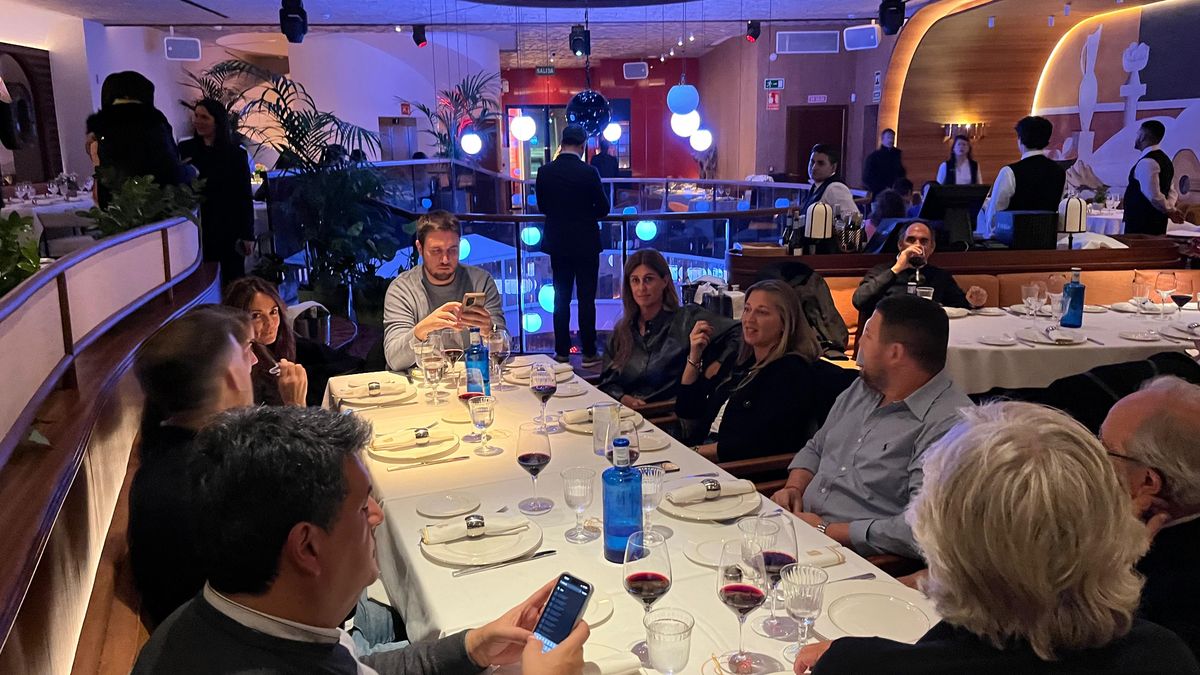 La velada de Iberostar junto a sus partners tras la primera jornada de Fitur 2025.