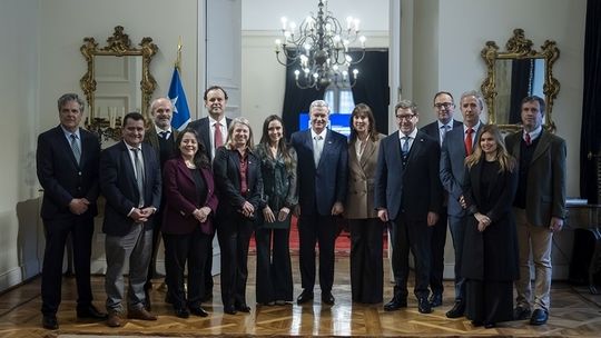 Fedetur se reunió con el presidente José Antonio Kast y otras autoridades de Gobierno para hablar del aporte del turismo a la economía.&nbsp;