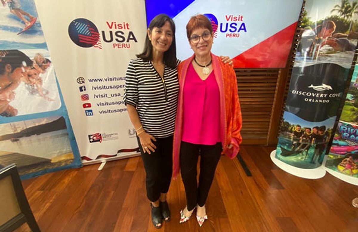Joanna Sasieta, representante de Royal Caribbean International en Per&uacute;; y Diana Sosa, directora de Ventas para Am&eacute;rica Latina de SeaWorld Parks & Entertainment.