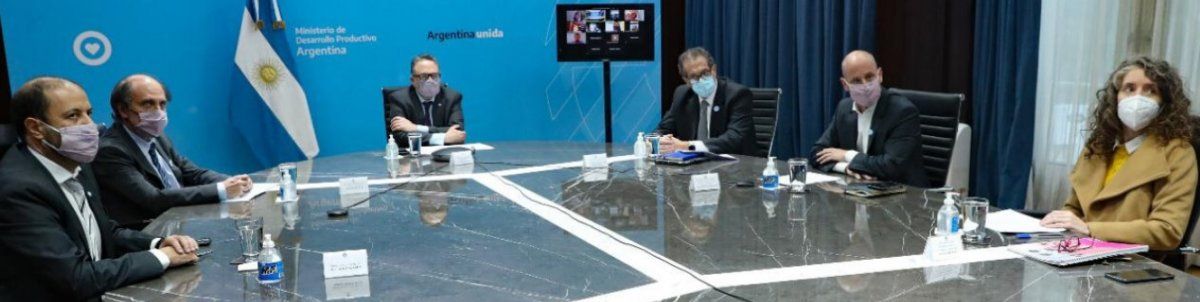 Matías Kulfas anunció que los créditos para gastronomía tendrán un año de gracias.