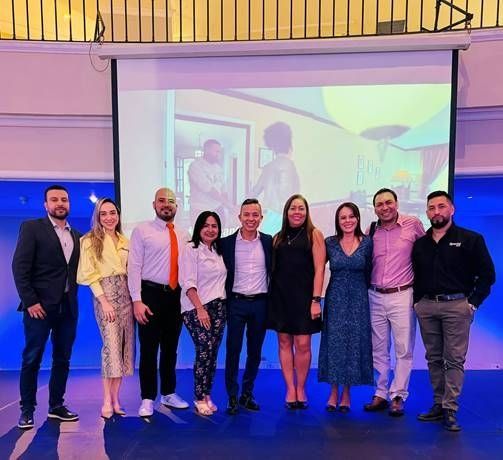 Luego de su recorrido por Colombia, Ecuador y Perú, Hoteles Dann agradece a los profesionales del turismo que hicieron parte de este gran evento que promueve destinos y novedades. - Ladevi Medios y Soluciones Luego de su recorrido por Colombia, Ecuador y Perú, Hoteles Dann agradece a los profesionales del turismo que hicieron parte de este gran evento que promueve destinos y novedades.