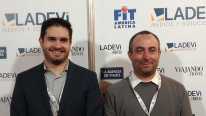 Sebastián Fernández Lorenzi, subgerente Comercial de Sky Airline, y Nicolás Di Maio, jefe de Negocios Internacionales de Sky Airline