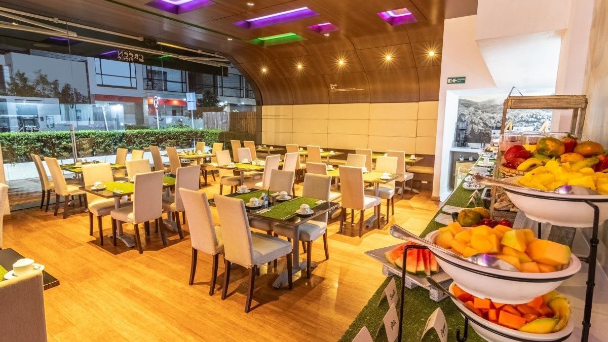 Verano caliente: la inflación en Restaurantes y hoteles alcanzó el 5,3% en enero, según el indec.