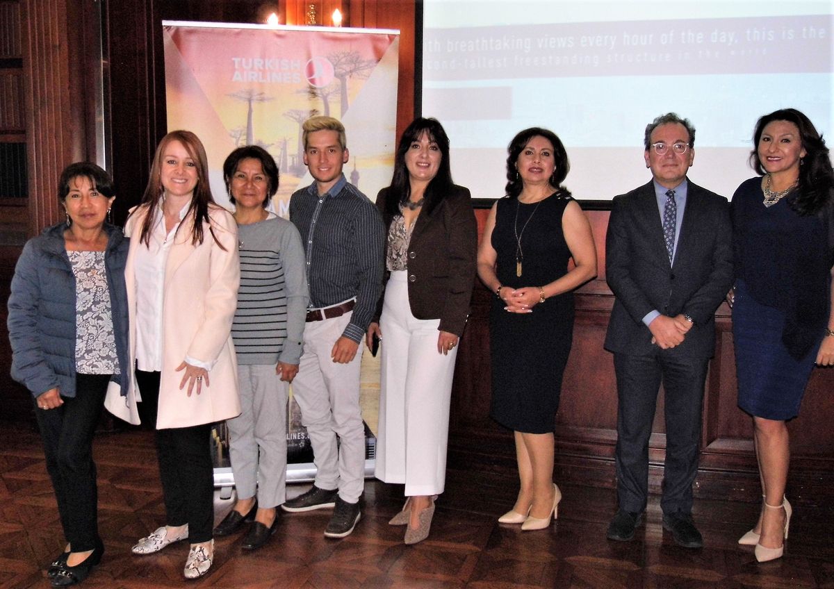 Agencias de viajes como Cosarco asistieron al evento de Turkish Airlines en Quito.