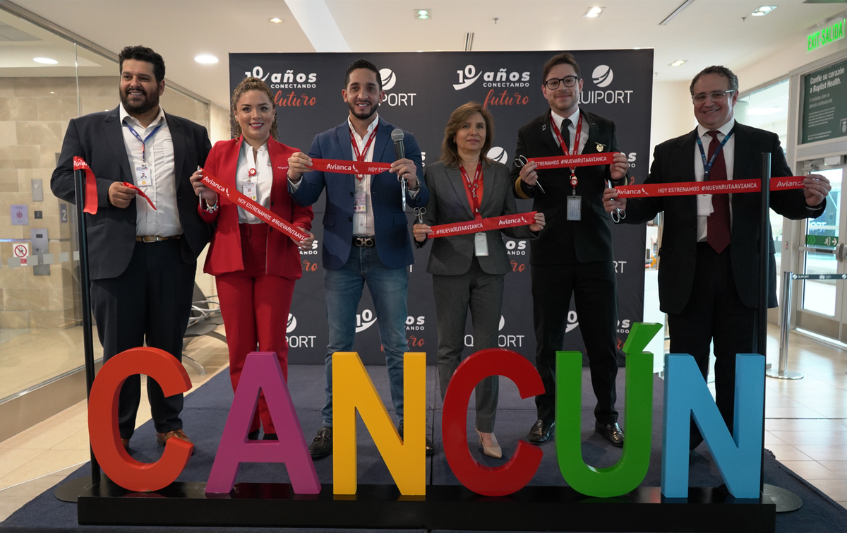 Avianca inició operaciones de la ruta Quito-Cancún con la presencia de varias autoridades. - Ladevi Medios y Soluciones Avianca inició operaciones de la ruta Quito-Cancún con la presencia de varias autoridades.